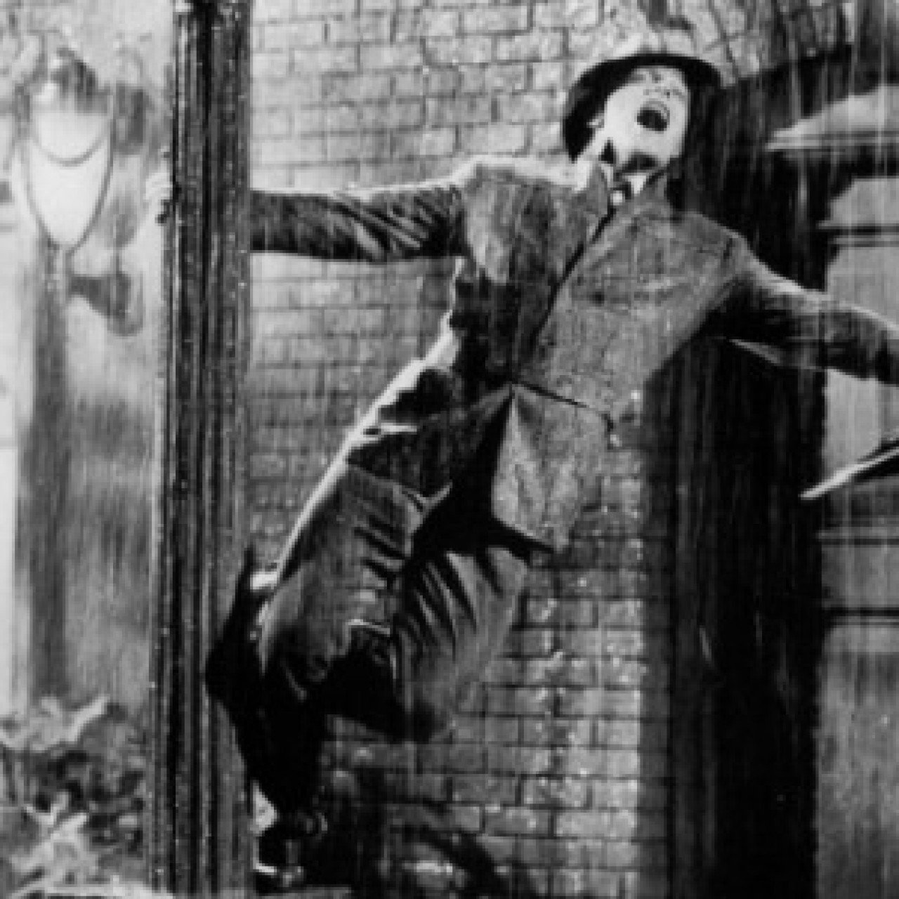 It has been rainy days around here On rainy days within me, I sing , i ' m singing in the rain