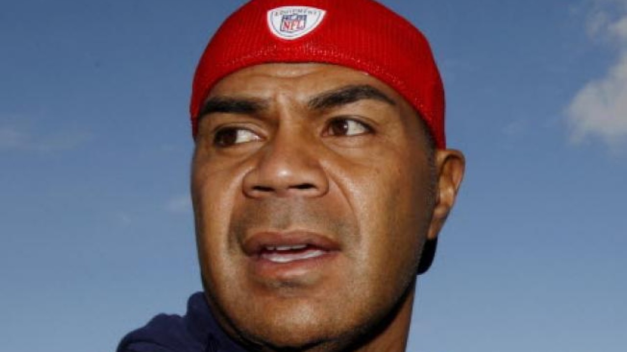 Seau's Family Files Wrongful Death Suit