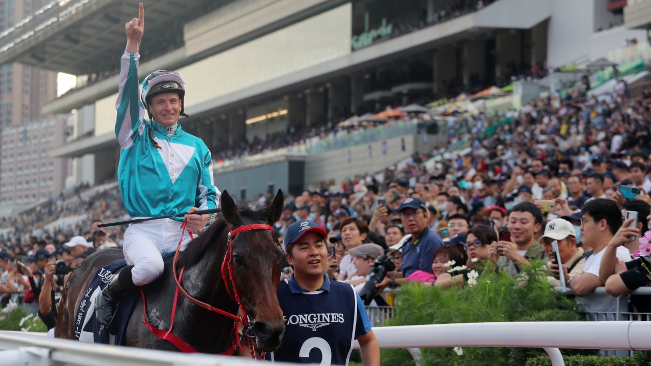 James McDonald and Romantic Warrior return to the winner’s enclosure after December’s Group One Hong Kong Cup (2,000m).