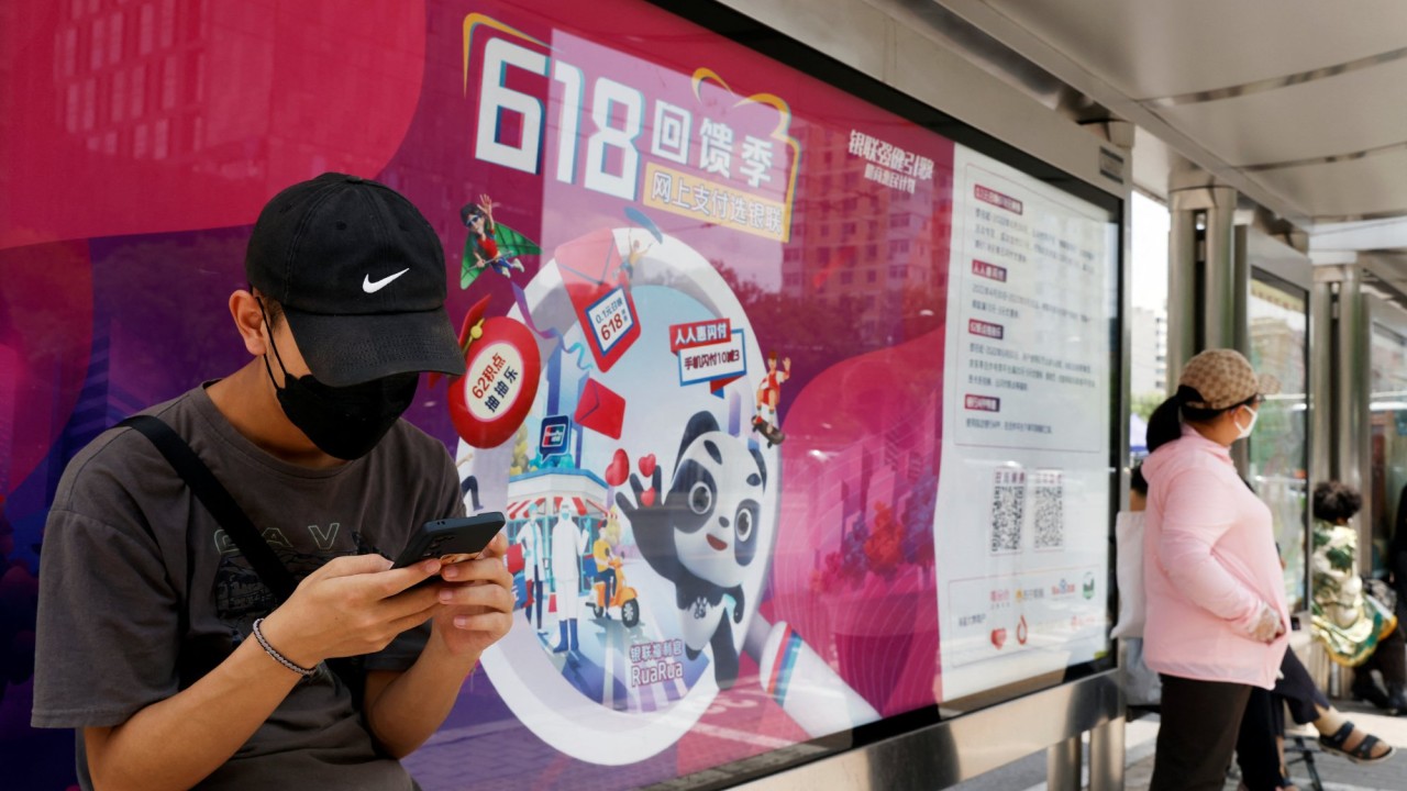 JD.com's 618 shopping fest: Rapid delivery, $1.3B in