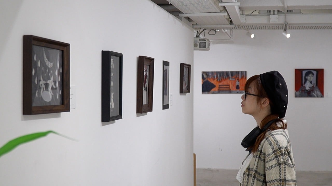 Exhibiting young artists’ creations in costly Hong Kong