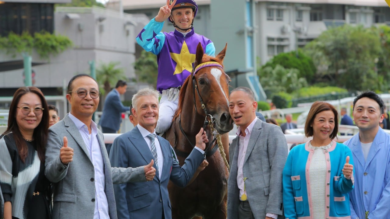 Lyle Hewitson celebrates a double at Sha Tin earlier this season.