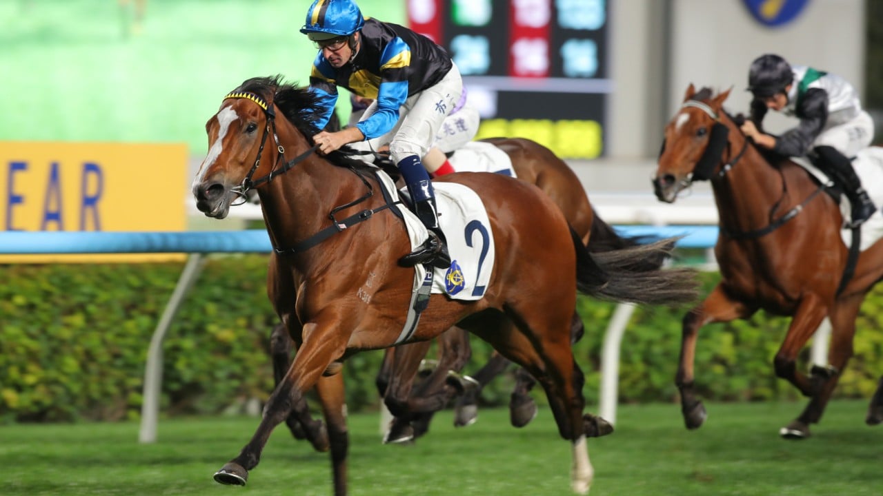 Infinite Resolve breaks through for his first victory on New Year’s Day.