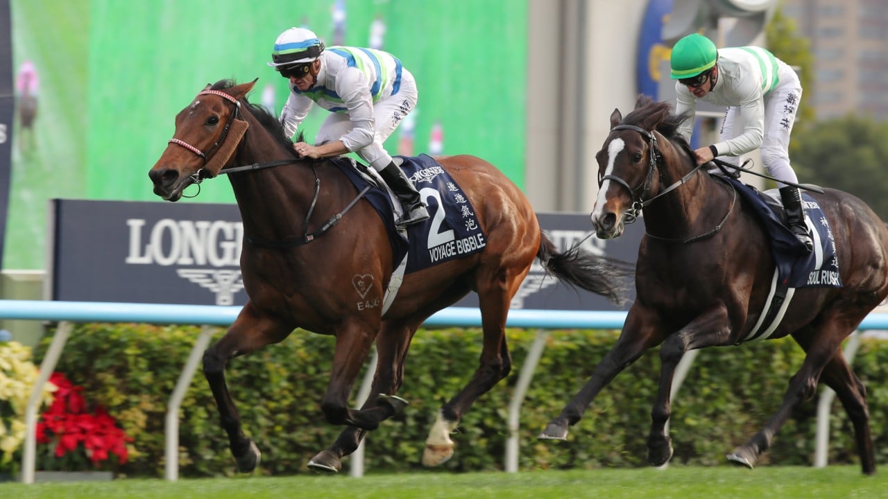 Voyage Bubble (left) fends off Soul Rush in the Group One Hong Kong Mile.
