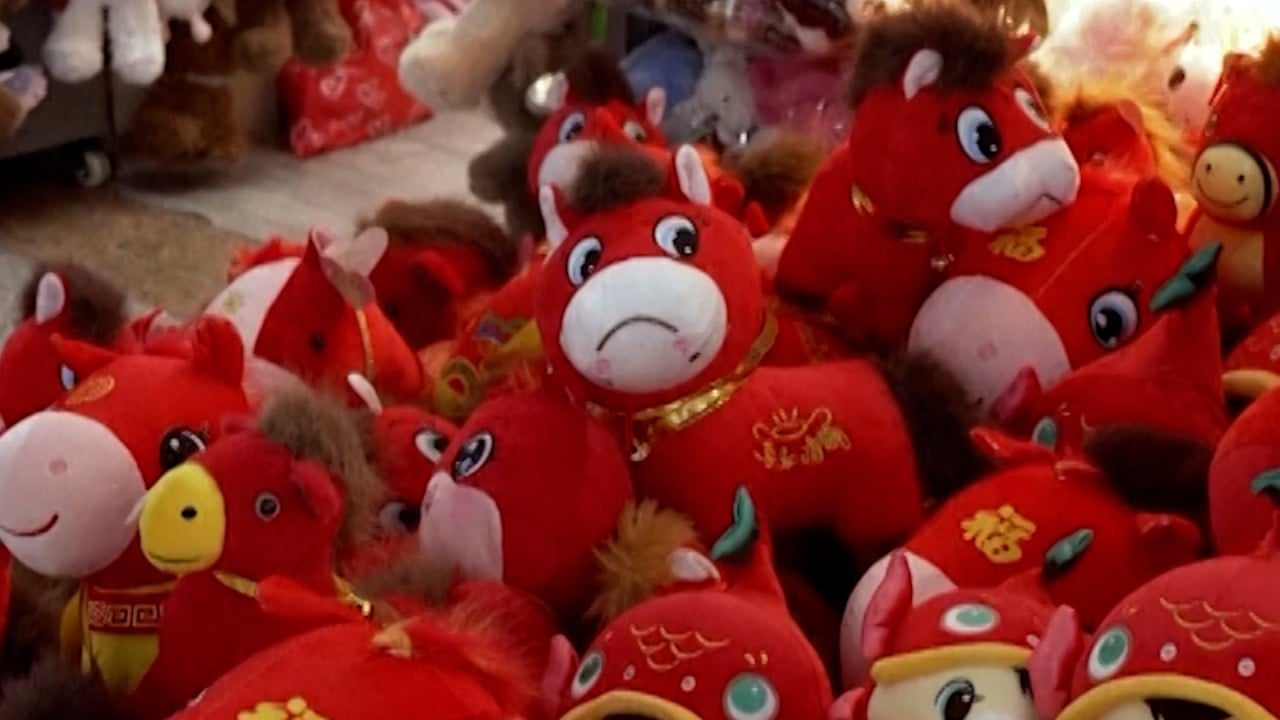Sad horse wins over Chinese social media