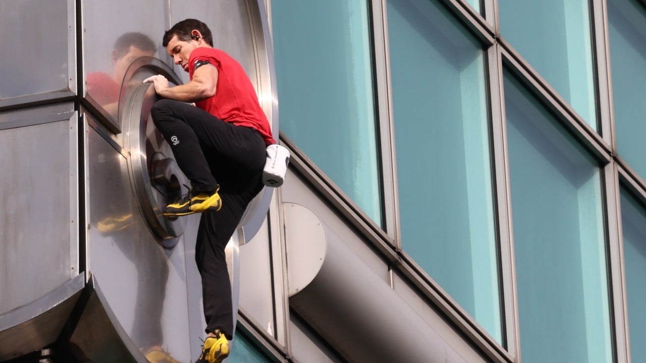 US climber conquers Taipei 101