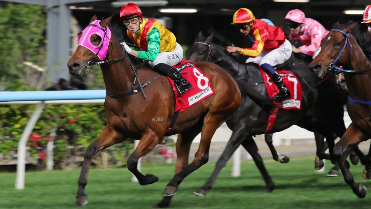 Speed Dragon lashes home at Happy Valley.