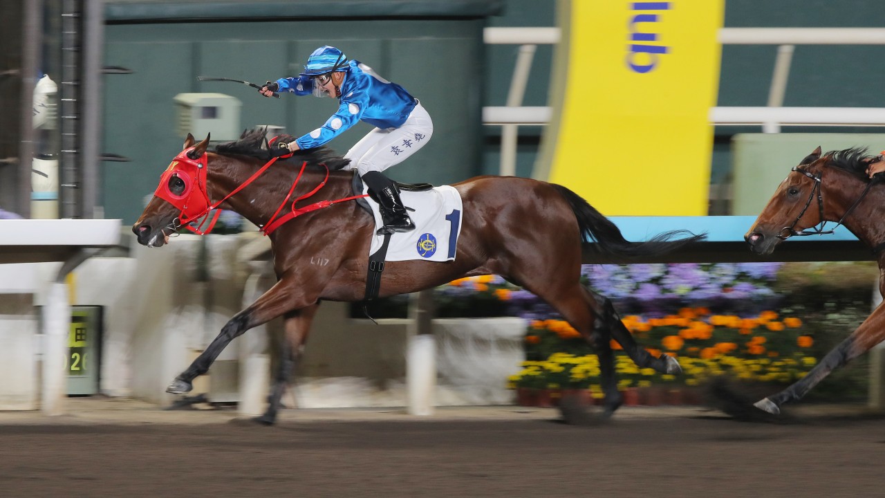 Pi Legend provides Nichola Yuen with her first win in Hong Kong. Photos: Kenneth Chan.