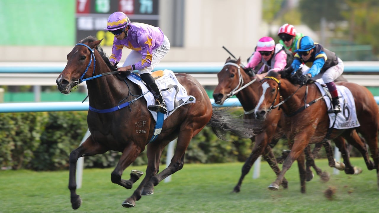 Little Paradise storms home in the Classic Mile.