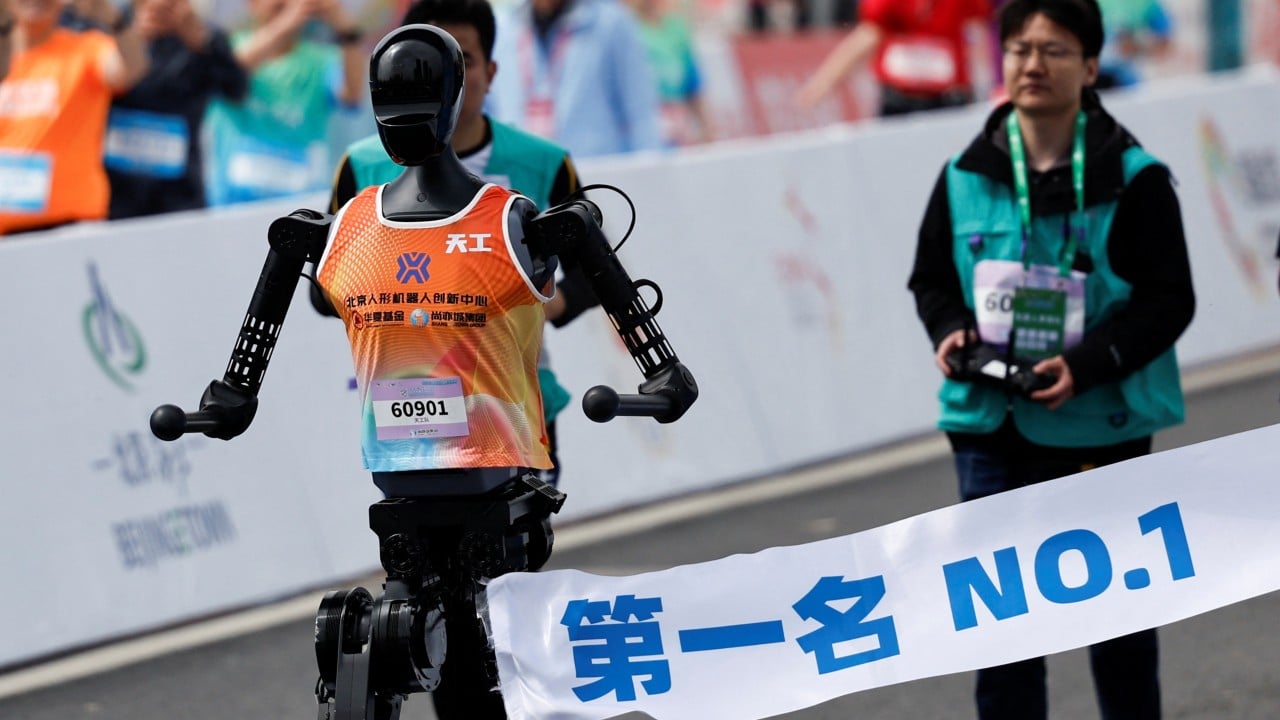 Humanoid robots to compete in Beijing half-marathon