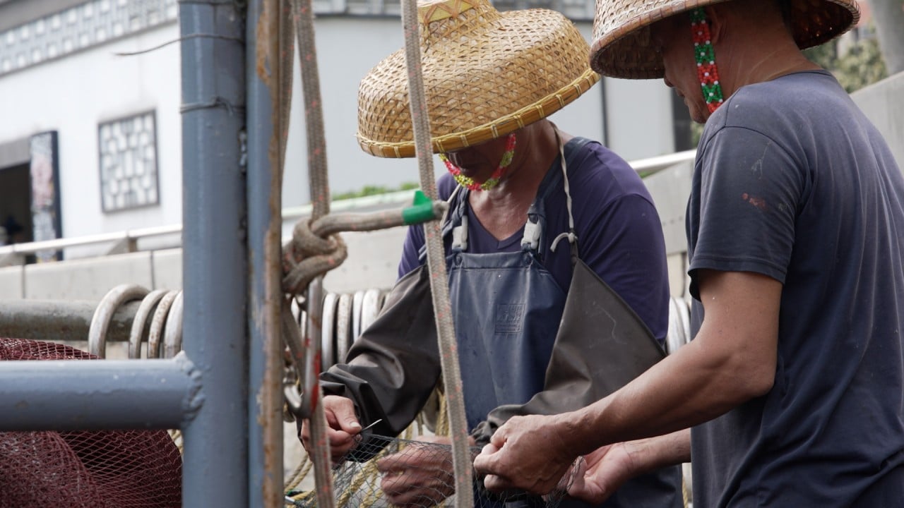 Hong Kong’s fishing industry hit hard by global fuel crisis