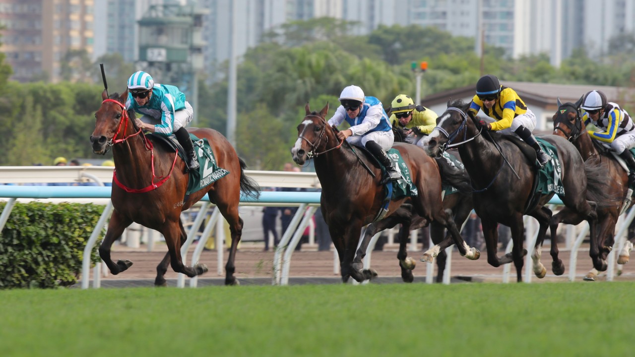 Romantic Warrior leads home the QEII Cup field. Photos: Kenneth Chan