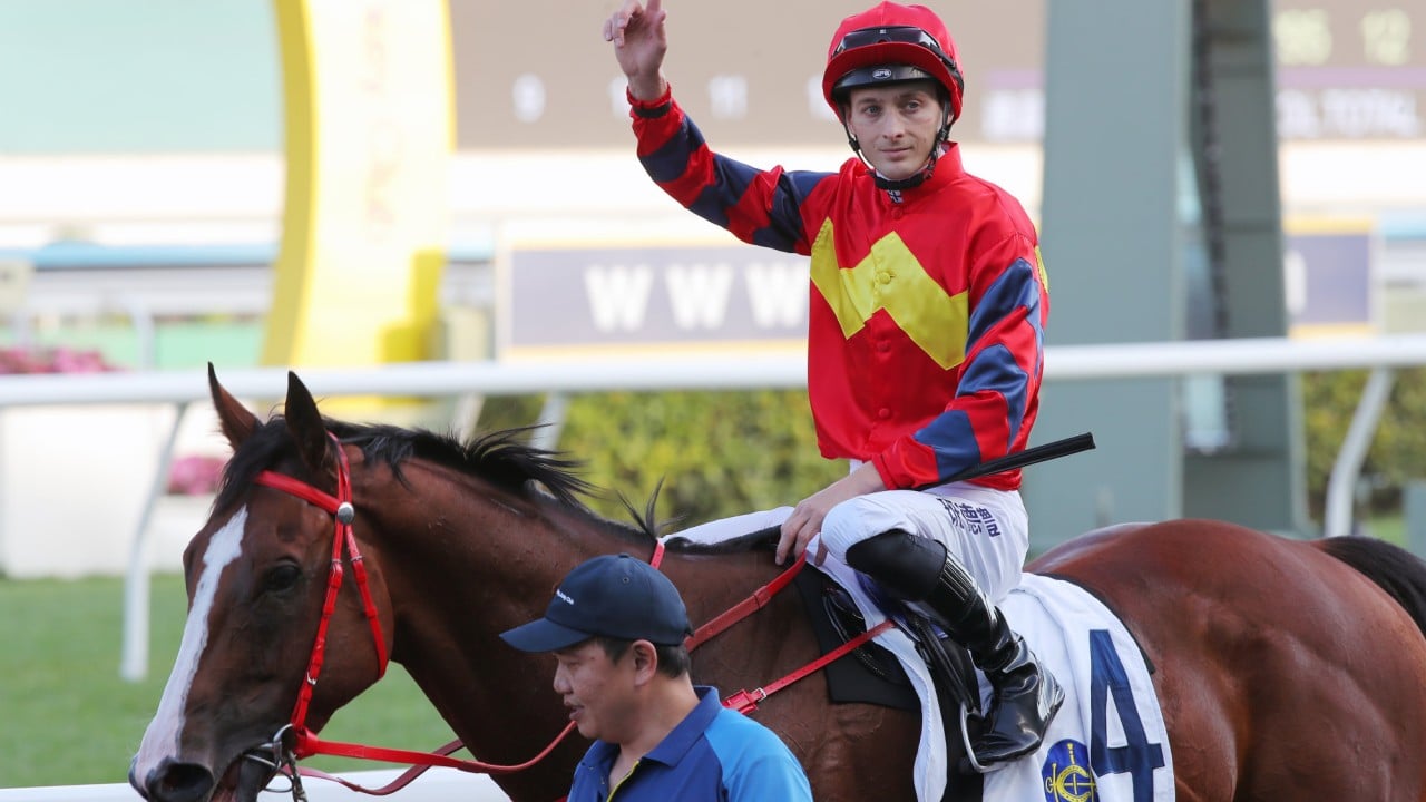 Harry Bentley celebrates aboard Smart Golf.