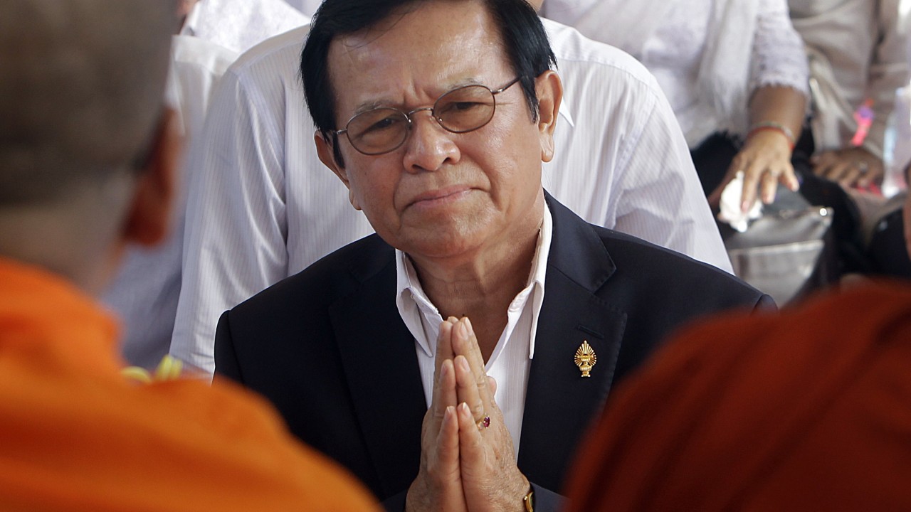 Cambodia’s Hun Sen pardons detained opposition leader
