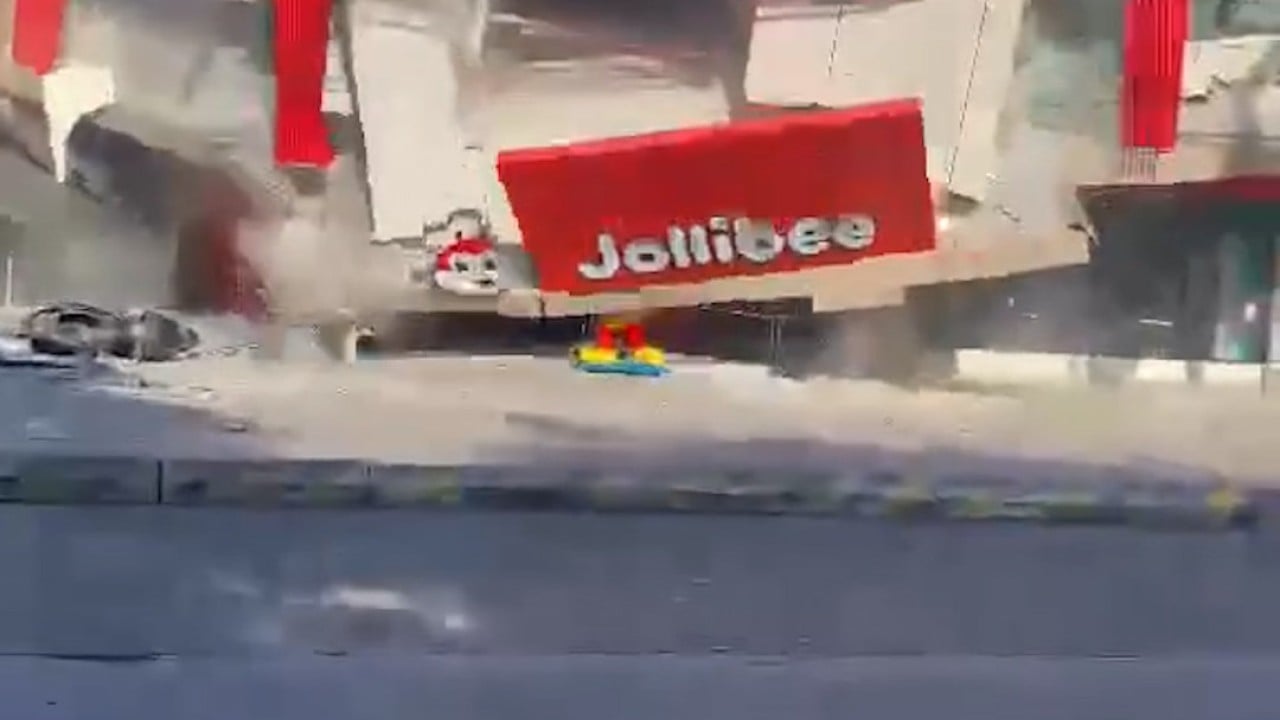 Jollibee restaurant collapses after Philippine earthquake