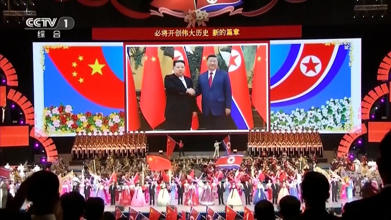 Kim hosts Xi in state banquet