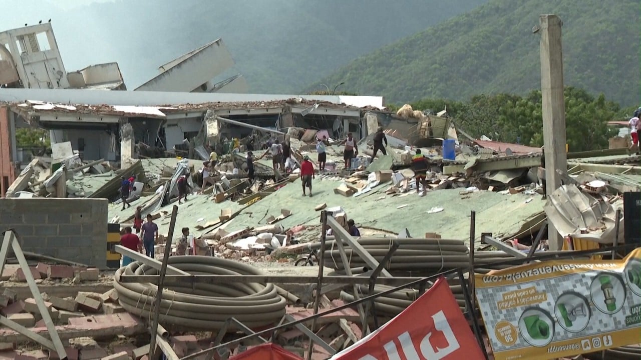 Major rescue effort under way for survivors in Venezuela