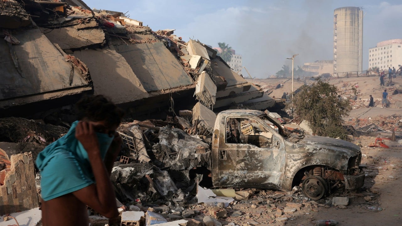 Venezuela twin quakes death toll hits 589 and rising