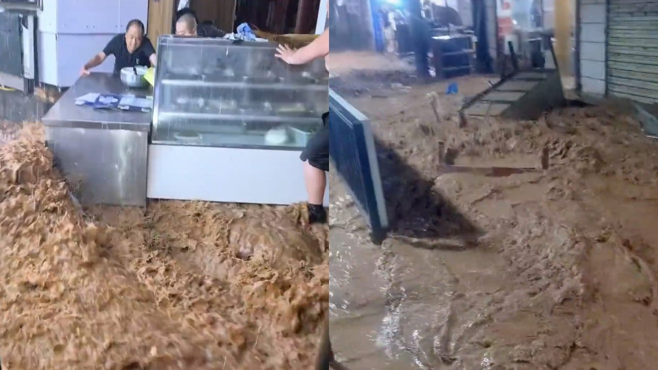 Flash flood sweeps a street market in China’s Xian