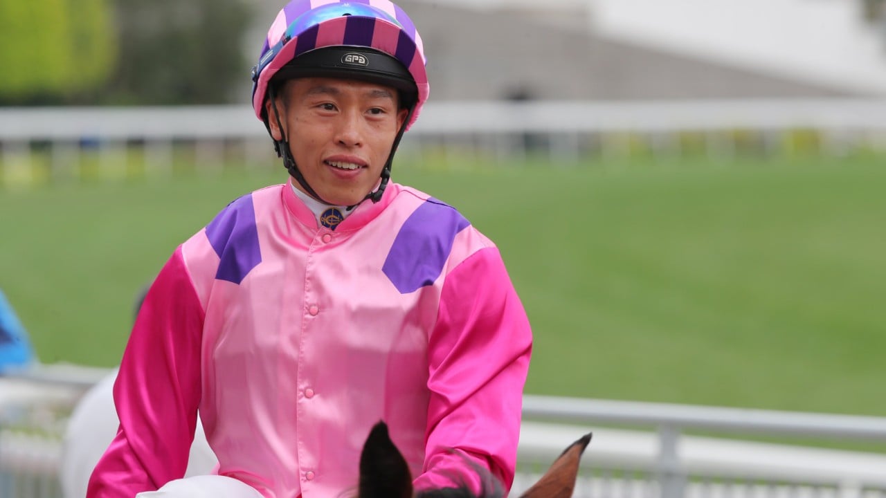 Vincent Ho returns after winning aboard Amazing Partners at Sha Tin. Photo: Kenneth Chan