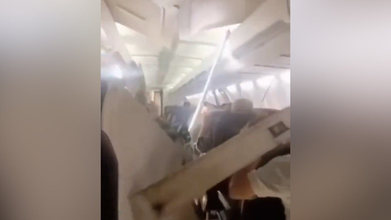 Iranian airliner forced to make emergency landing