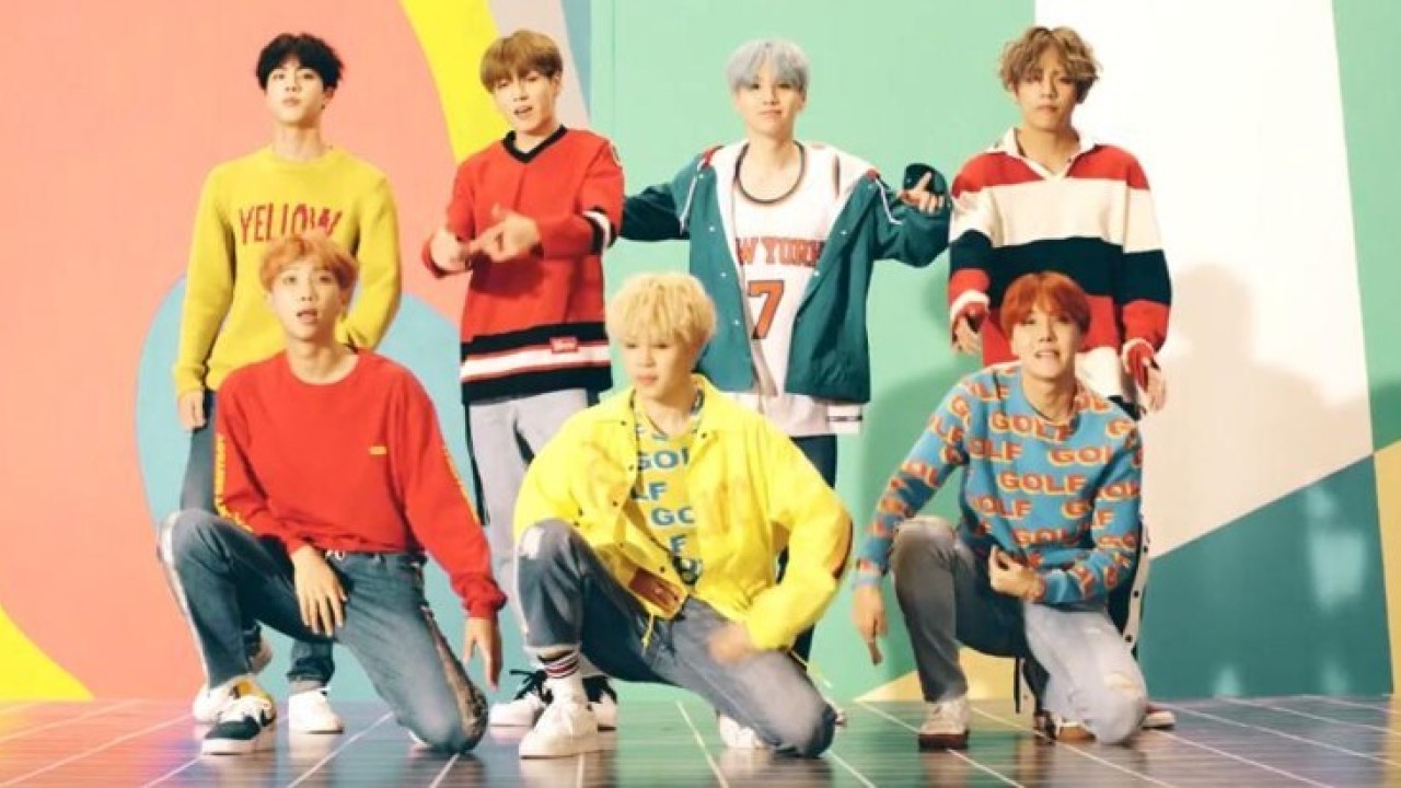 bts tops one billion youtube views with