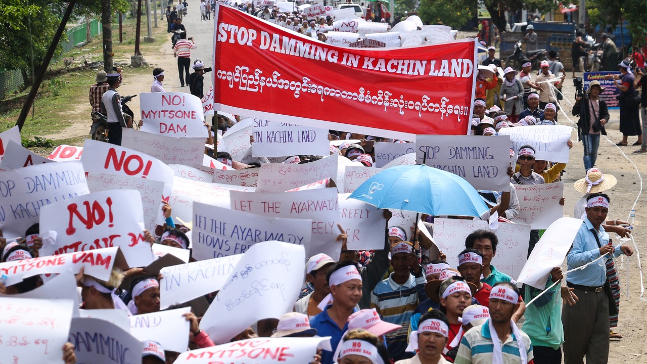 Protest in Myanmar against China-backed Myitsone dam ahead of Aung San Suu Kyi’s Beijing trip