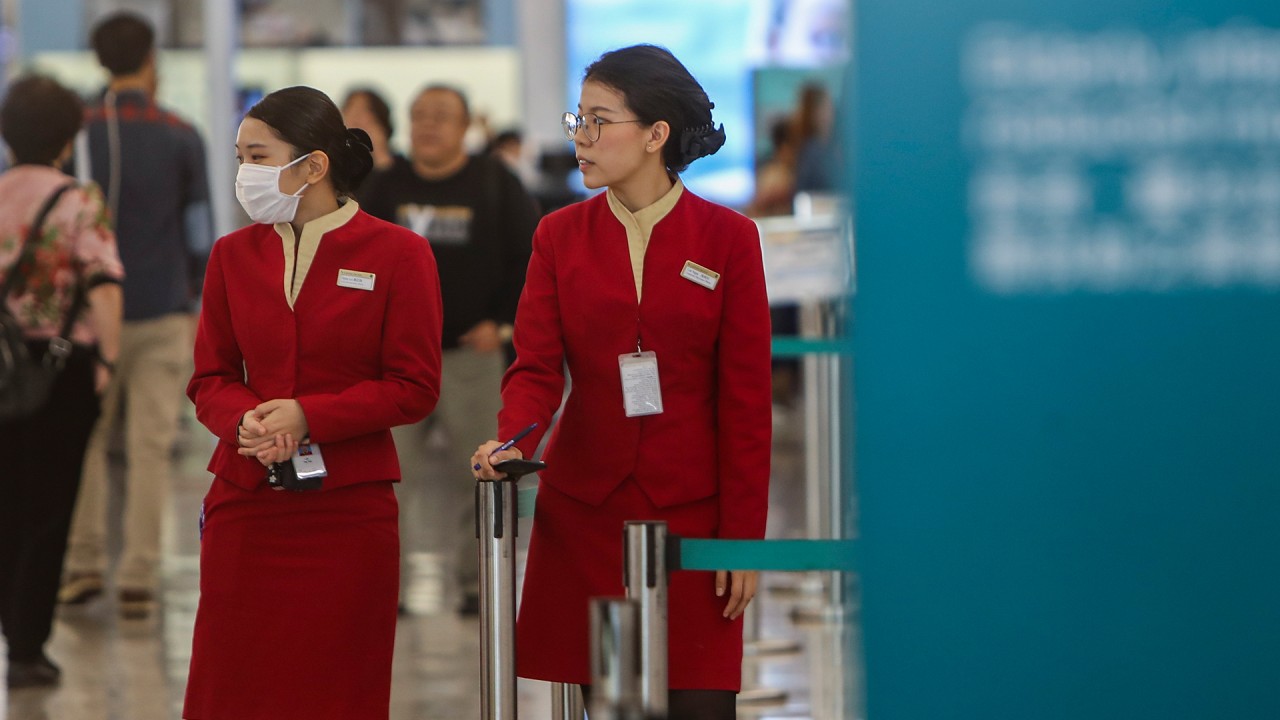 Cathay Pacific shifts policy allowing staff to wear masks as deadly Wuhan coronavirus spreads