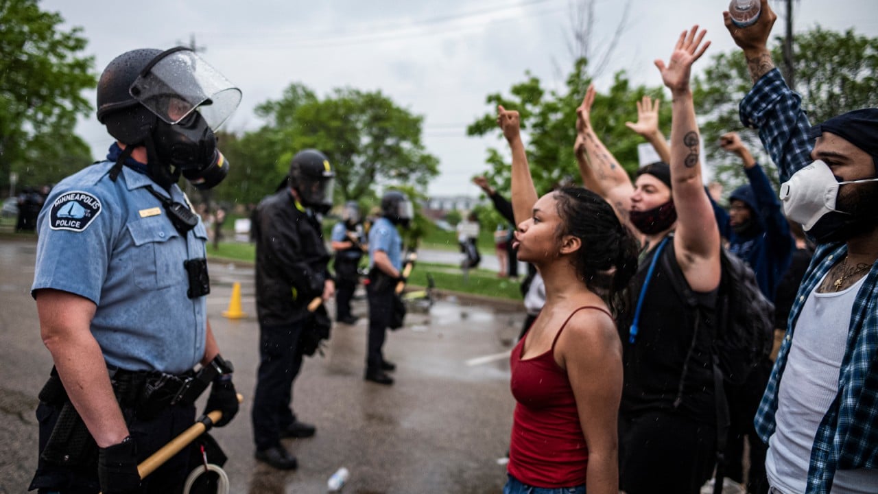 Protesters in the US demand justice for the death of George Floyd after fatal arrest