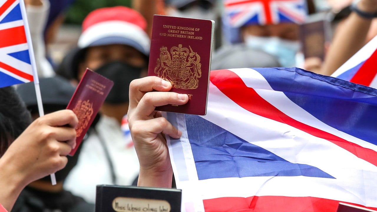 Hongkongers with BN(O) passports could be eligible for UK citizenship if China imposes security law