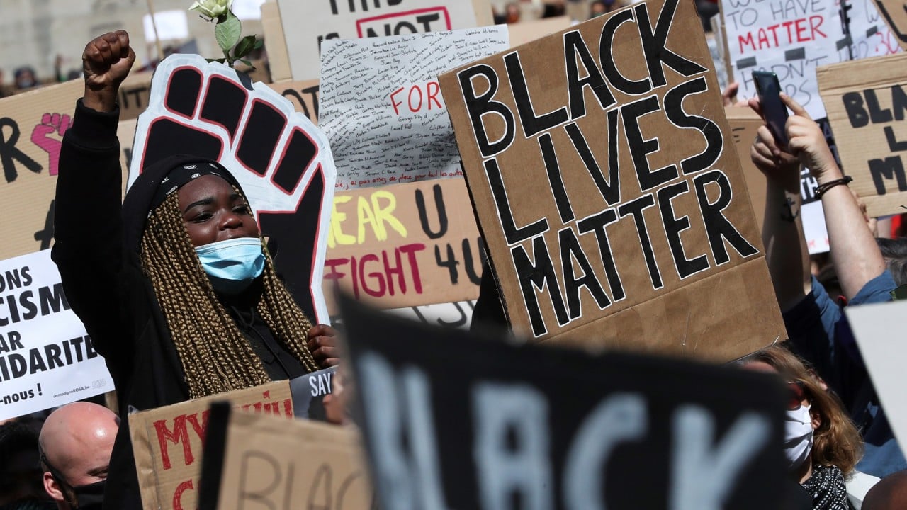 Black Lives Matter protests sweep the globe after police killing of George Floyd in US 