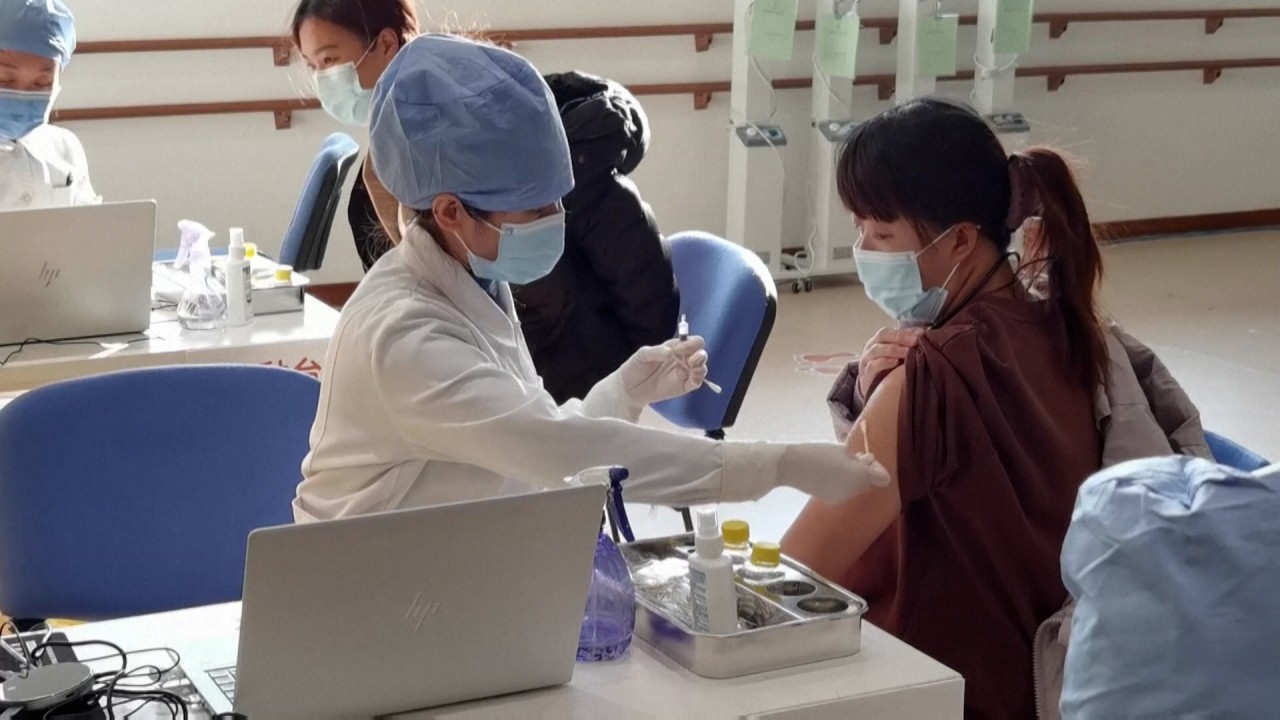 China plans to vaccinate 50 million people before the Lunar New Year holiday 