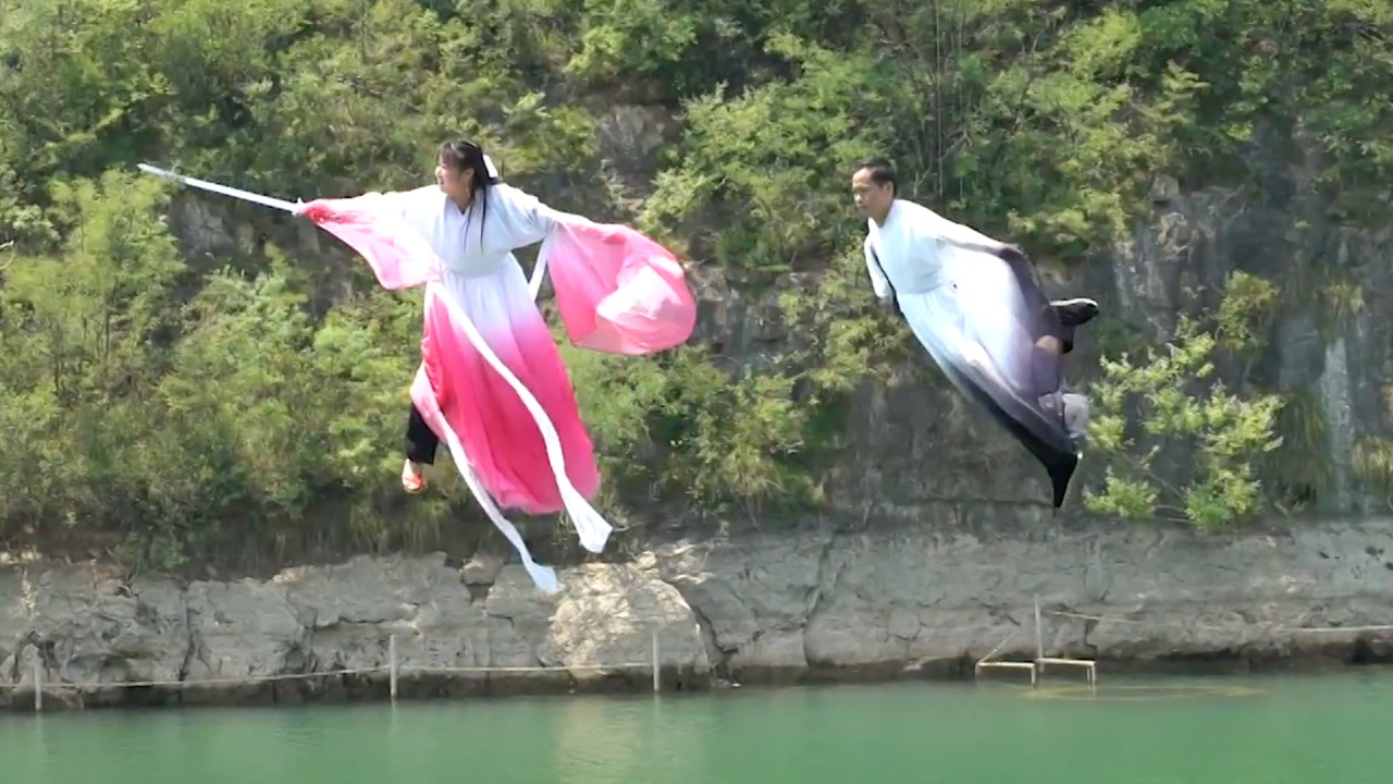 Chinese ‘kung fu’ tourist attraction lets visitors soar over a river