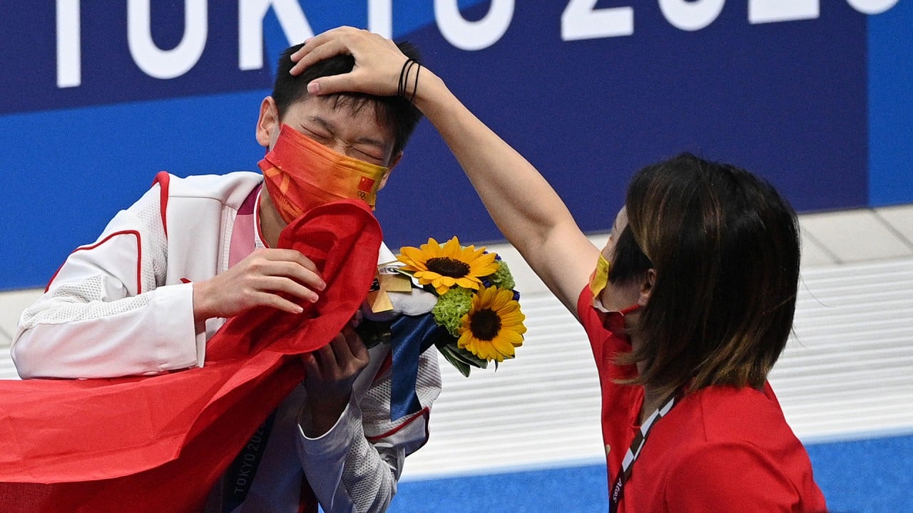 Tokyo Olympics Quan Hongchan’s siblings give Chinese diving fans