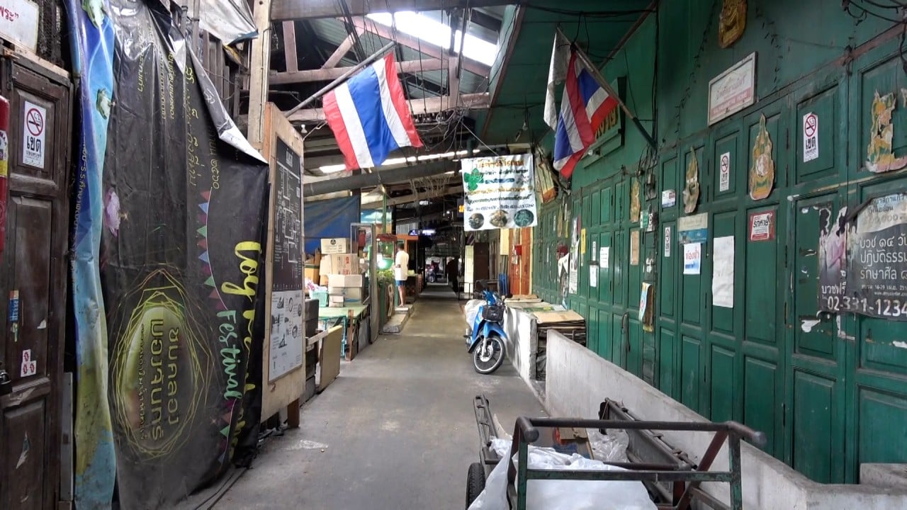 Once-bustling Bangkok market deserted as Thailand struggles with its worst wave of Covid-19 
