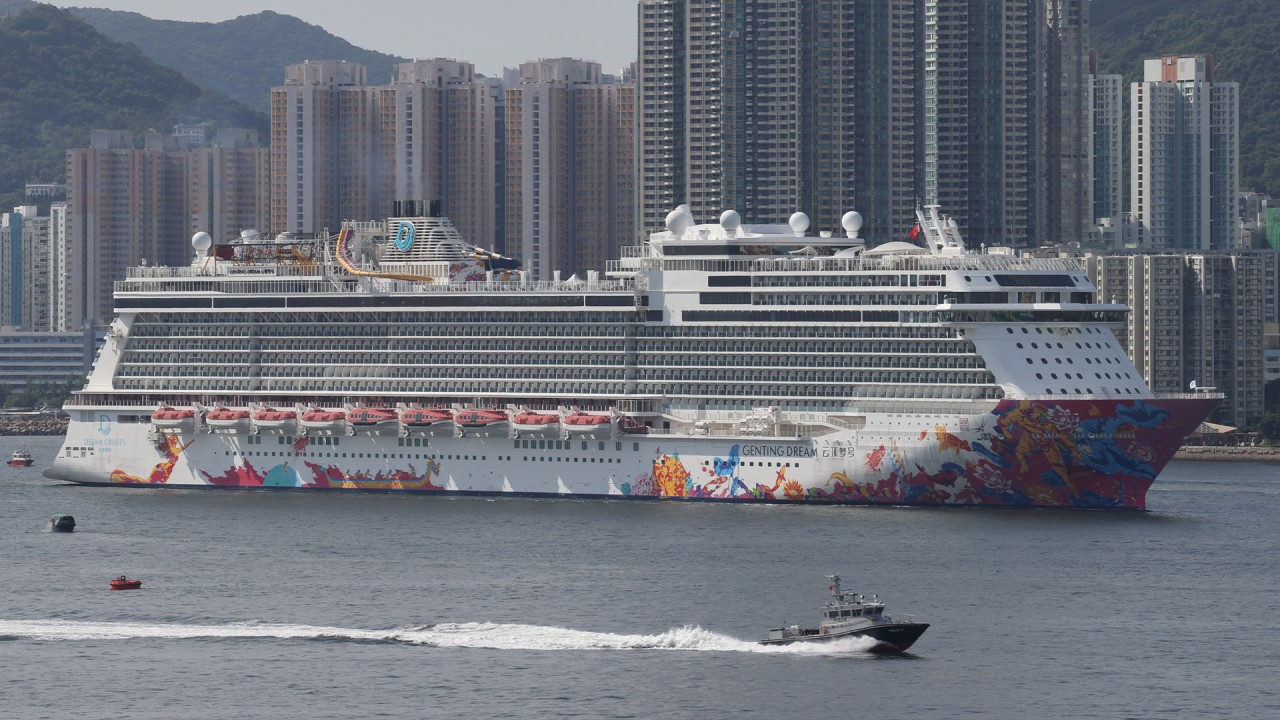  Inside Hong Kong’s first ‘cruise to nowhere’