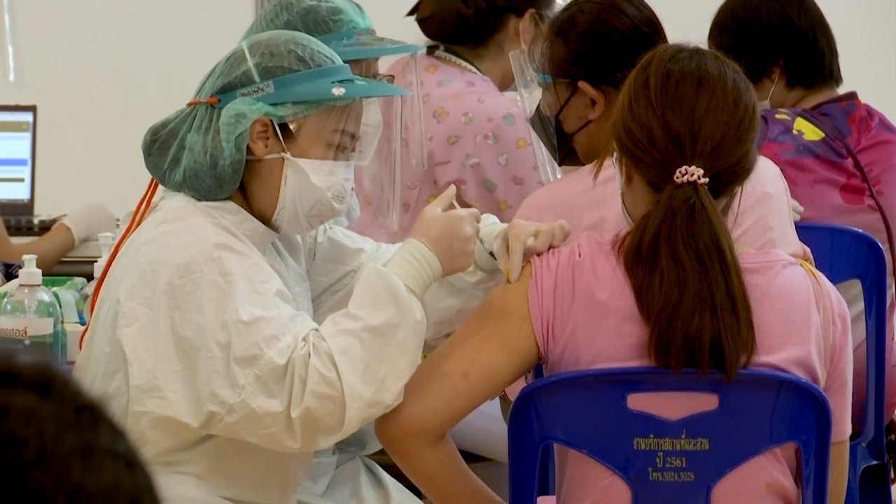 About 1,500 teenagers in Bangkok receive Pfizer-BioNTech vaccinations