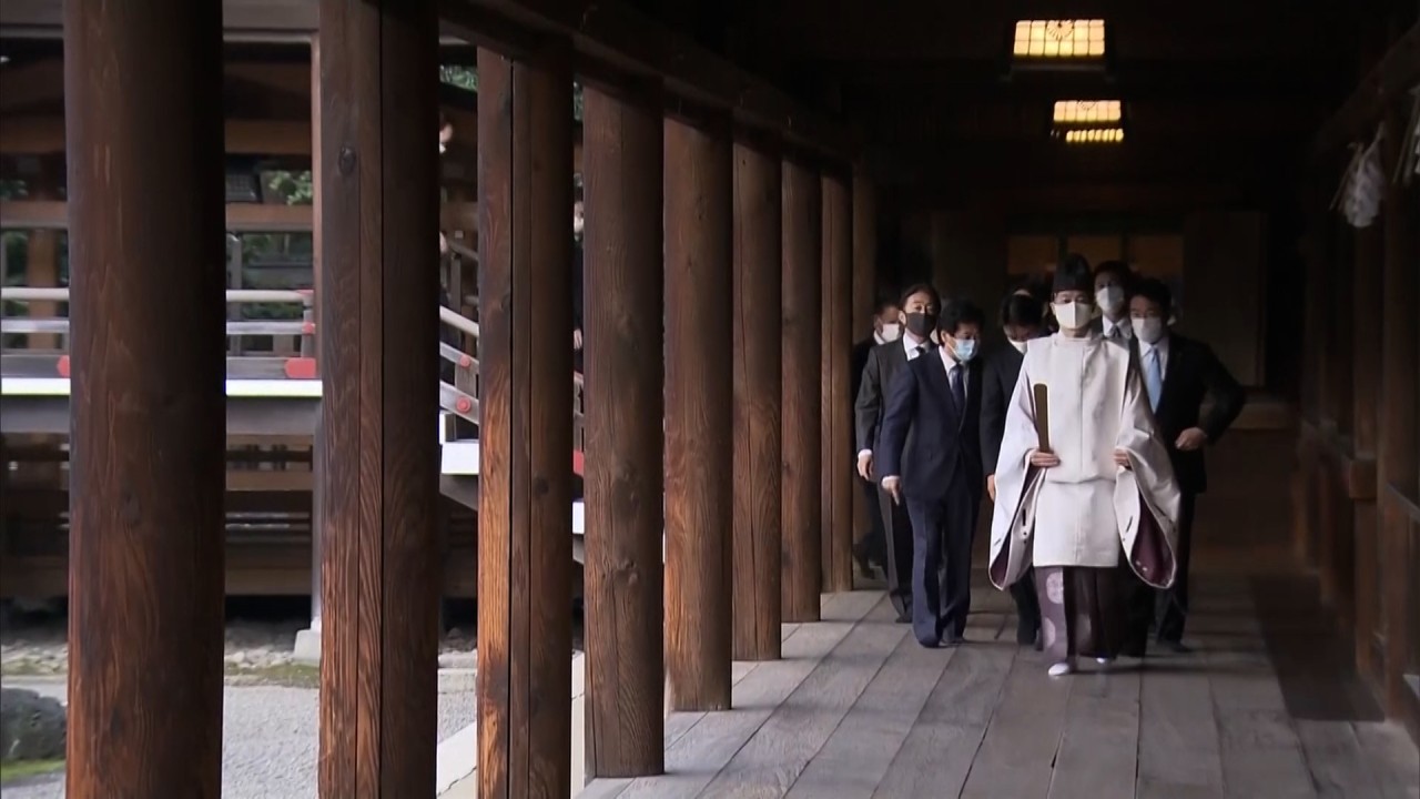 Japanese lawmakers visit controversial Yasukuni Shrine for first time in 2 years