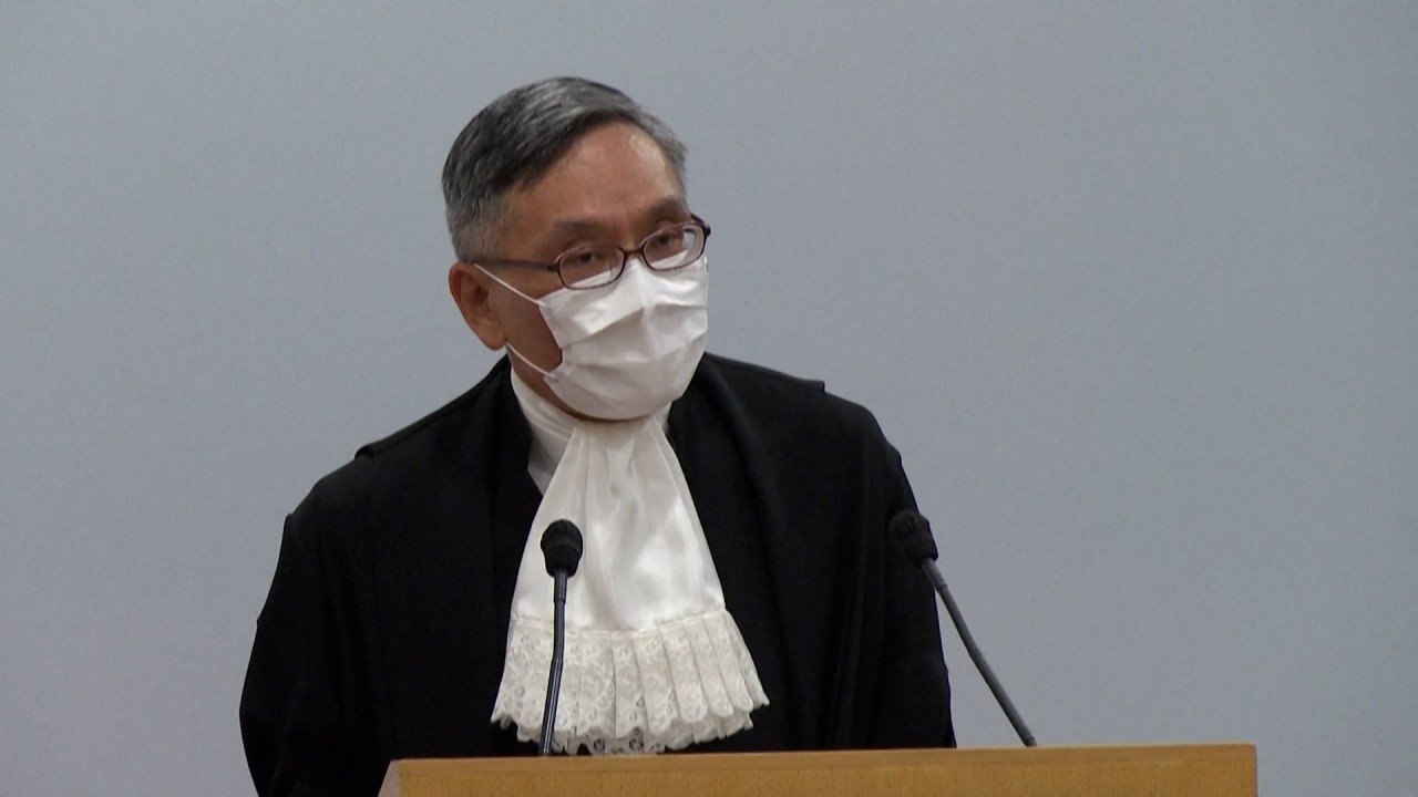 El presidente del Tribunal Supremo de Hong Kong, Andrew Cheung, defiende el retraso de un año en el juicio de 47 activistas