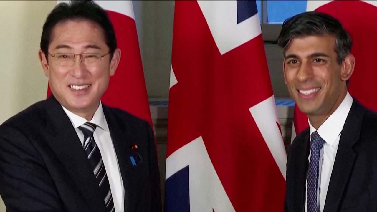 UK and Japan sign major defence deal allowing easier troop deployments and joint exercises