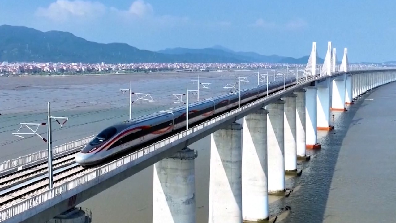 China’s 450km/h High-speed CR450 Train To Be Tested This Year