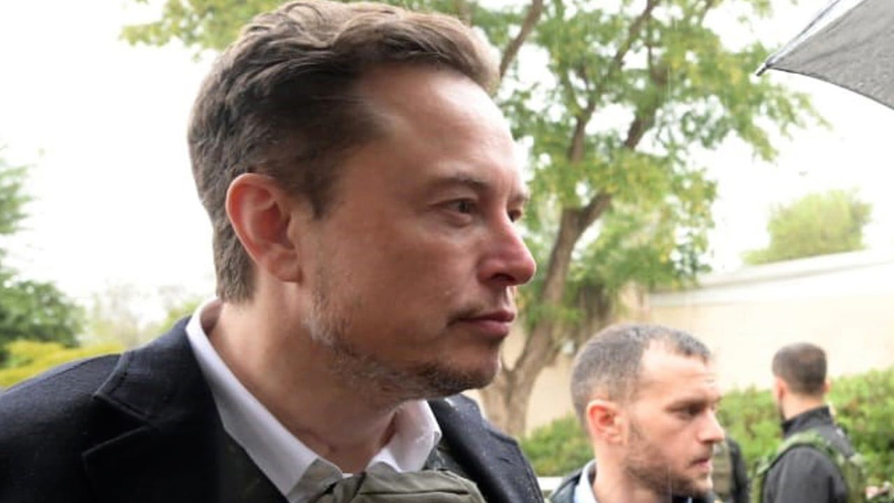 Elon Musk maldice a los anunciantes que abandonaron X por contenido antisemita