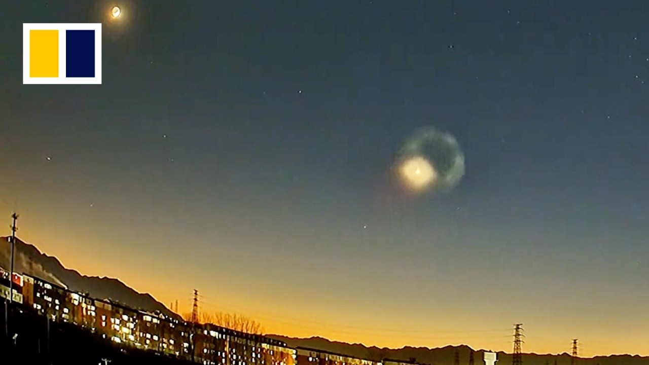 UFO spotted by Beijing residents