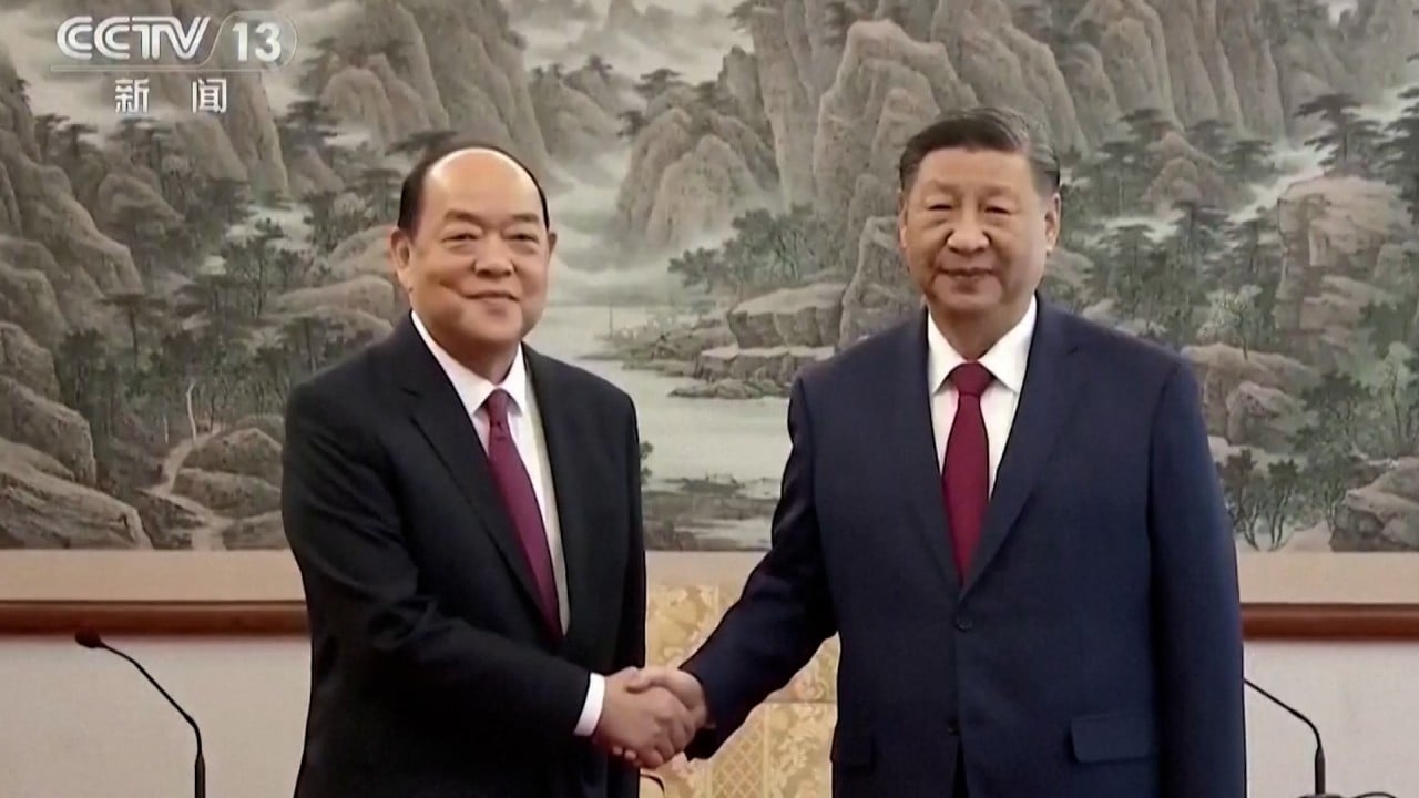 China's Xi meets Macau chief Ho ahead of 25th anniversary of handover