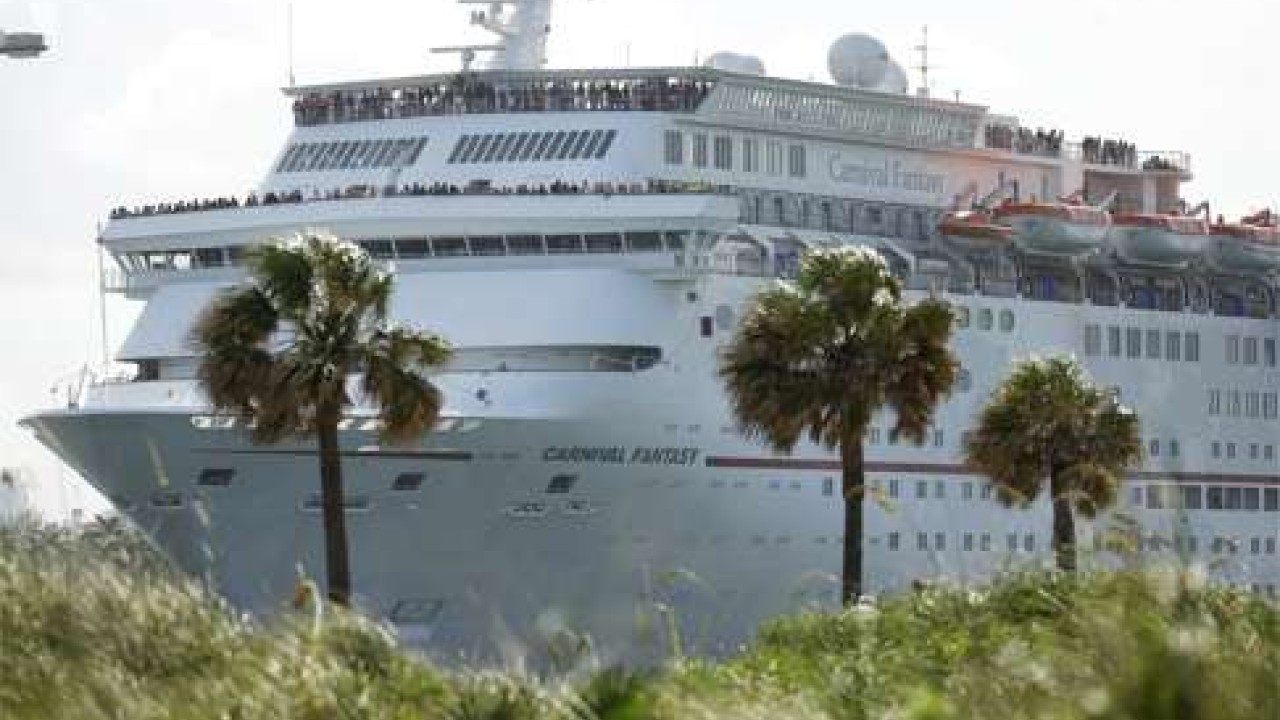 Elation Fantasy Class Cruise Liner - Ship Technology