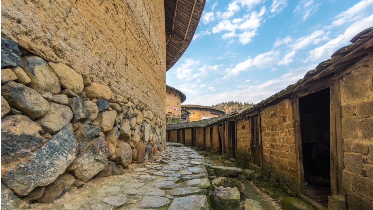 f44f3eba-b24a-11e7-95c2-