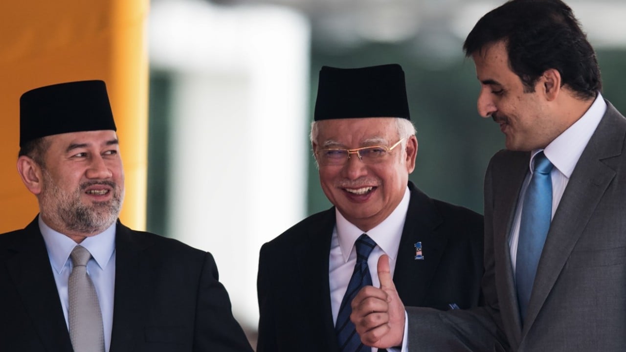 Forget Najib ... watch Mahathir slug it out with sultans in 2018 | South  China Morning Post