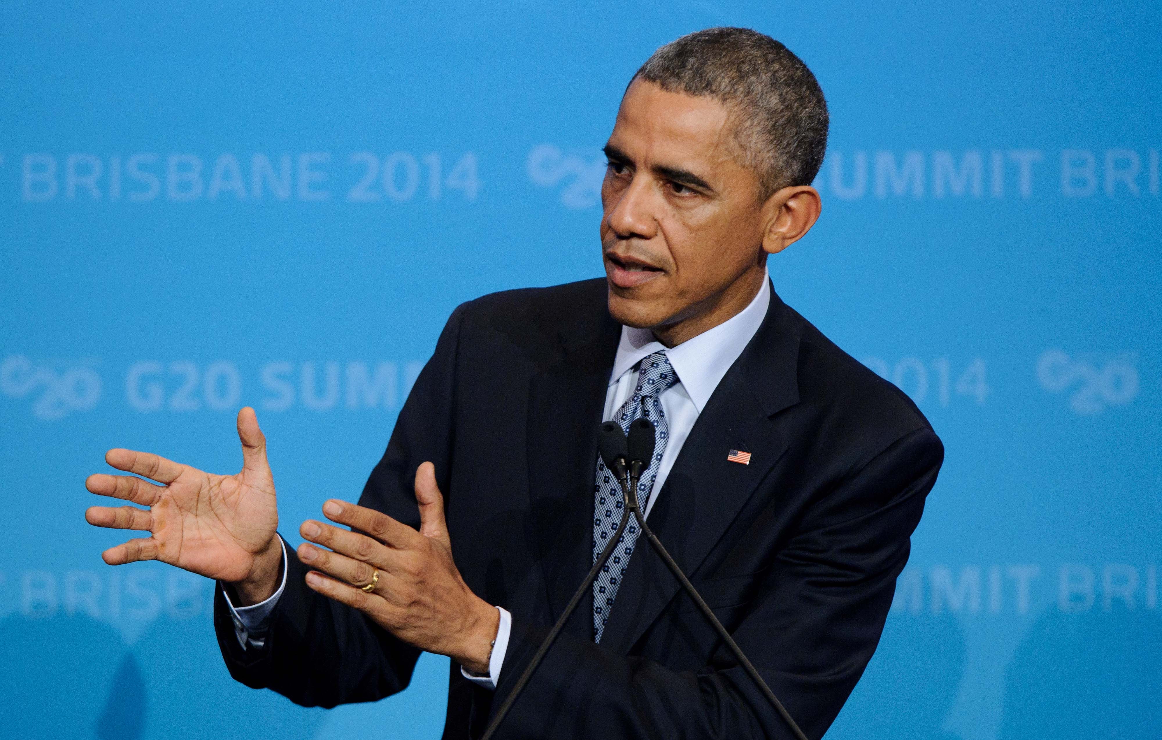 Obama says Russia risks more isolation on Ukraine