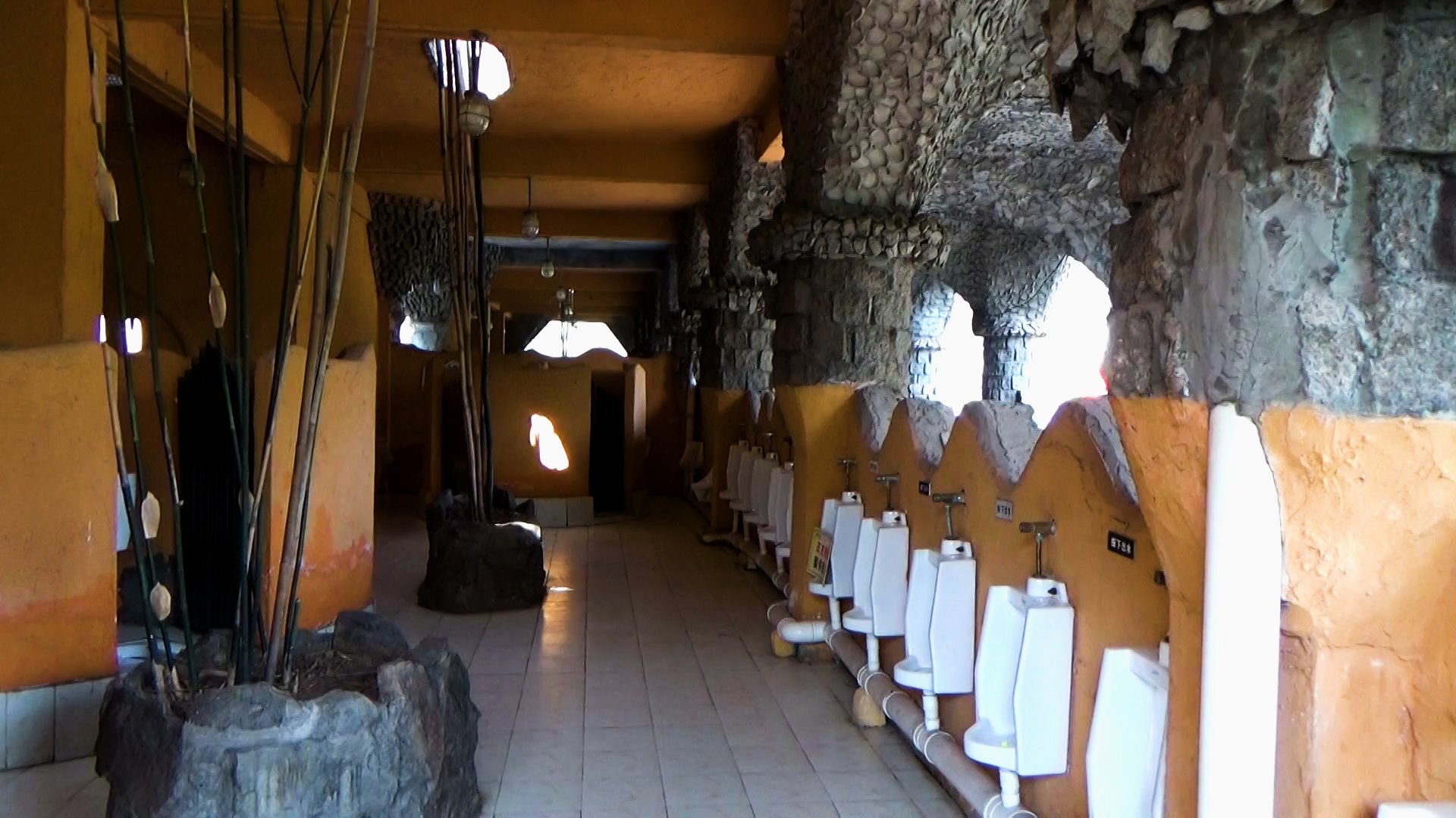China’s ‘coolest toilet’: Antoni Gaudi-inspired lavatory